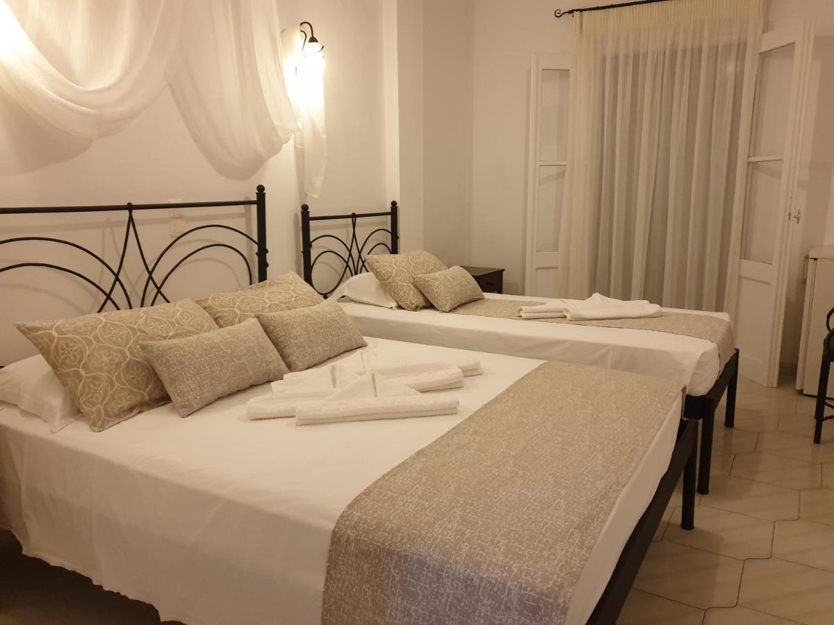 Sifnos Hotel Benaki Platis Gialos  المظهر الخارجي الصورة