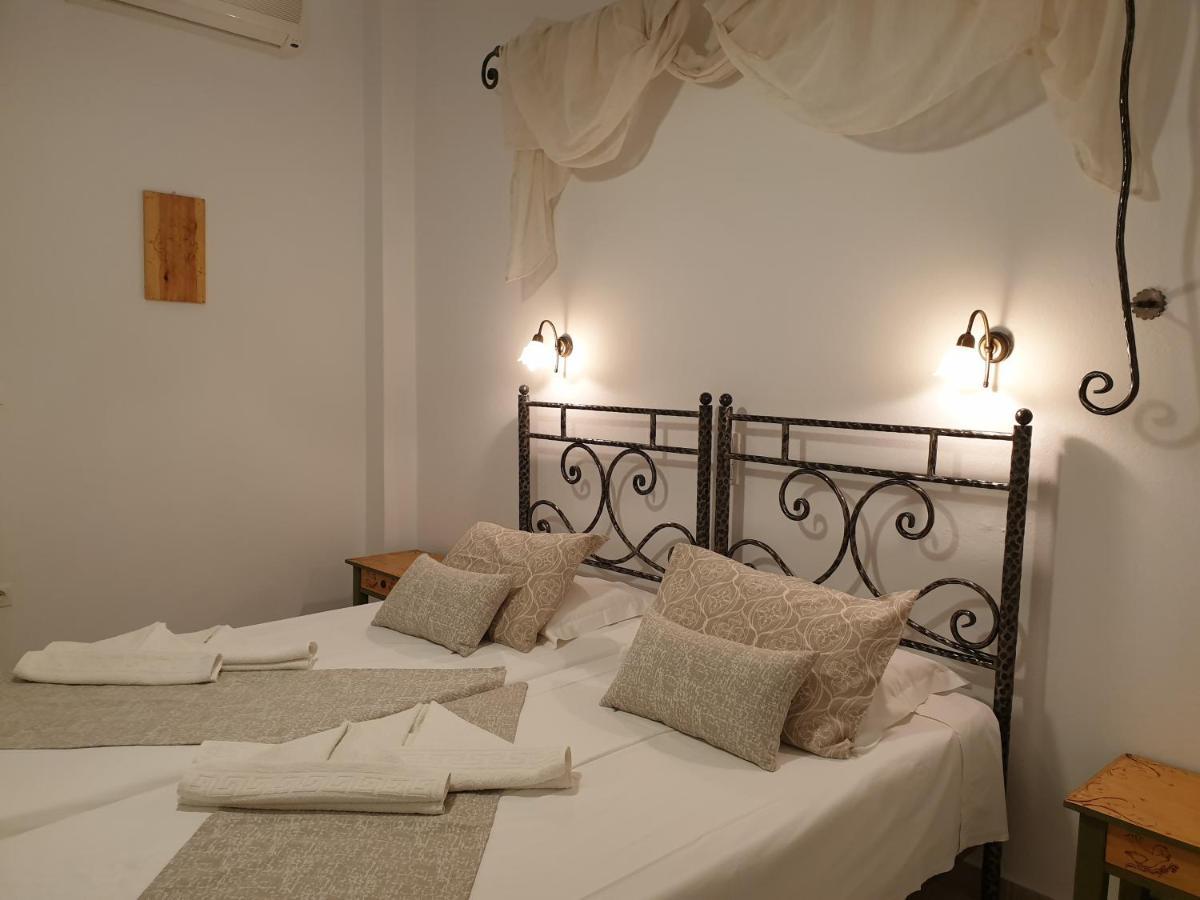 Sifnos Hotel Benaki Platis Gialos  المظهر الخارجي الصورة