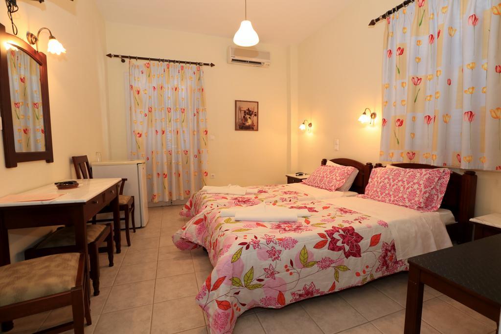 Sifnos Hotel Benaki Platis Gialos  المظهر الخارجي الصورة