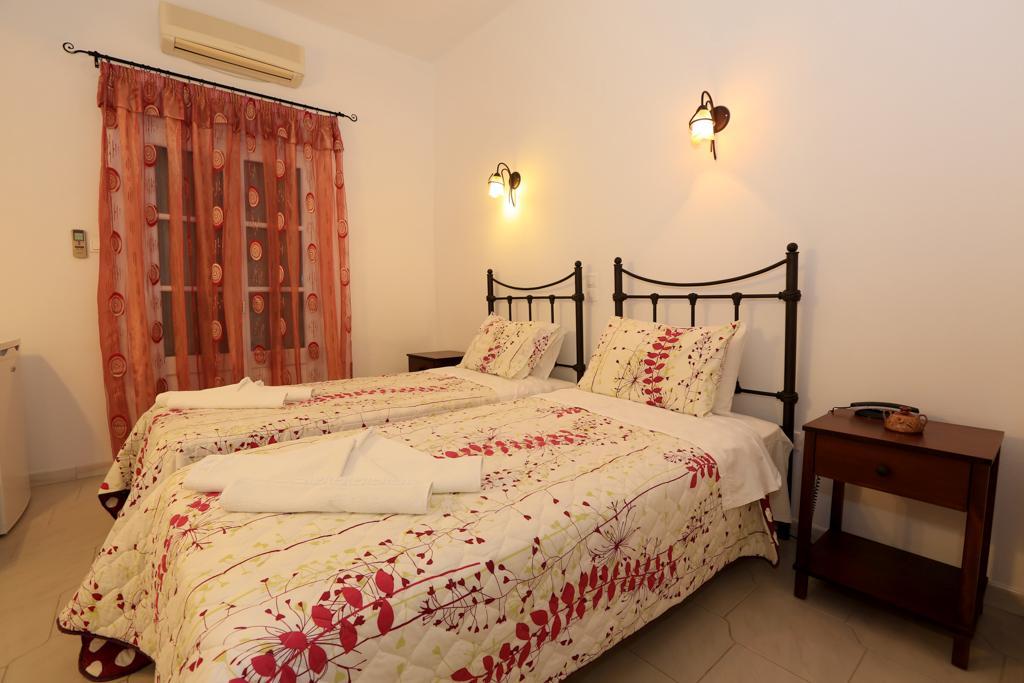 Sifnos Hotel Benaki Platis Gialos  المظهر الخارجي الصورة