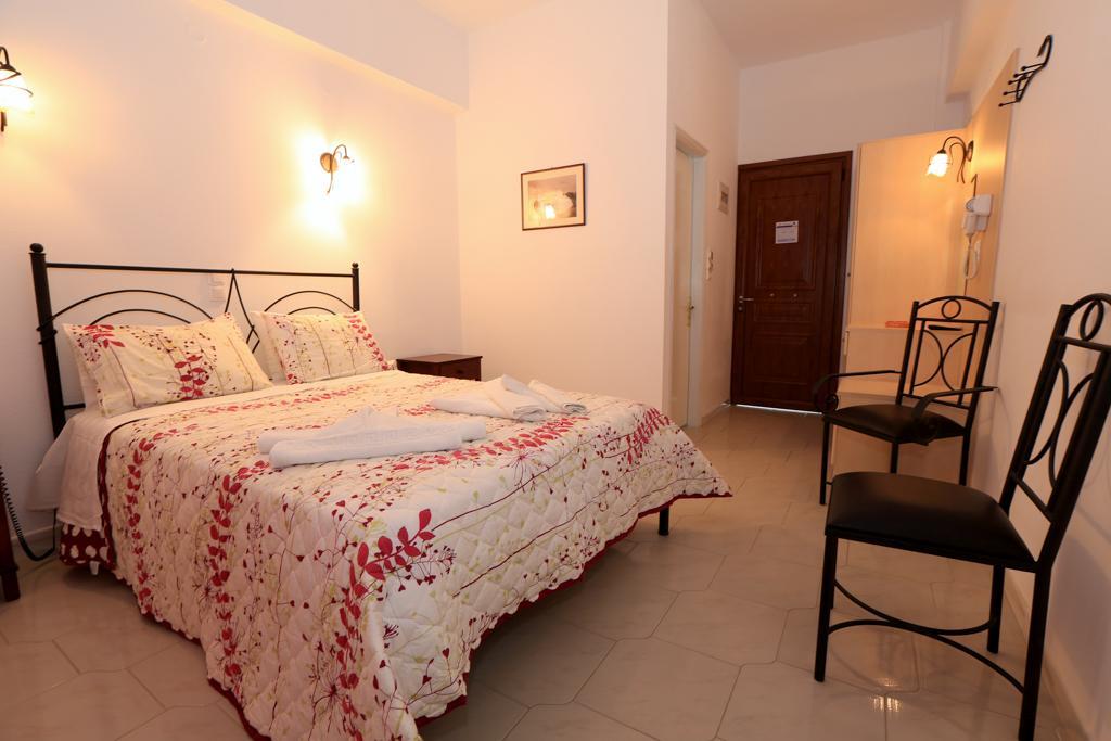 Sifnos Hotel Benaki Platis Gialos  المظهر الخارجي الصورة