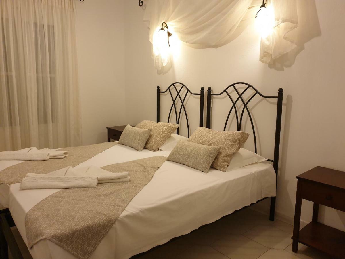 Sifnos Hotel Benaki Platis Gialos  المظهر الخارجي الصورة